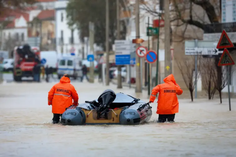 Cheias afetaram várias regiões